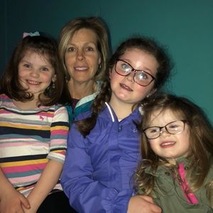 Meet your Posher, Eileen